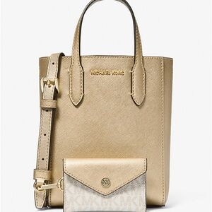 Michael Michael Kors NWT Vincent Small Metallic Crossbody w Logo Card Case